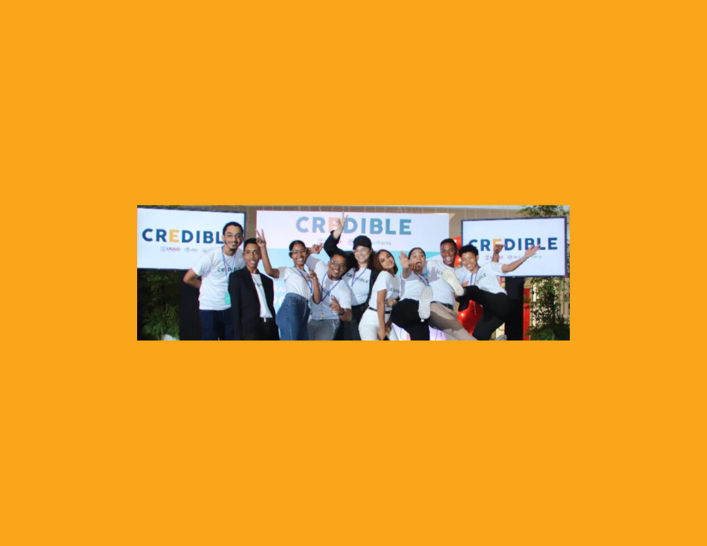CREDIBLE / Voces de la Juventud participants Group picture of youth